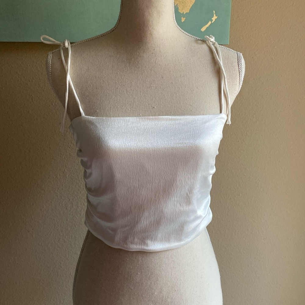 Zara bow tie white stretchy cropped top size large